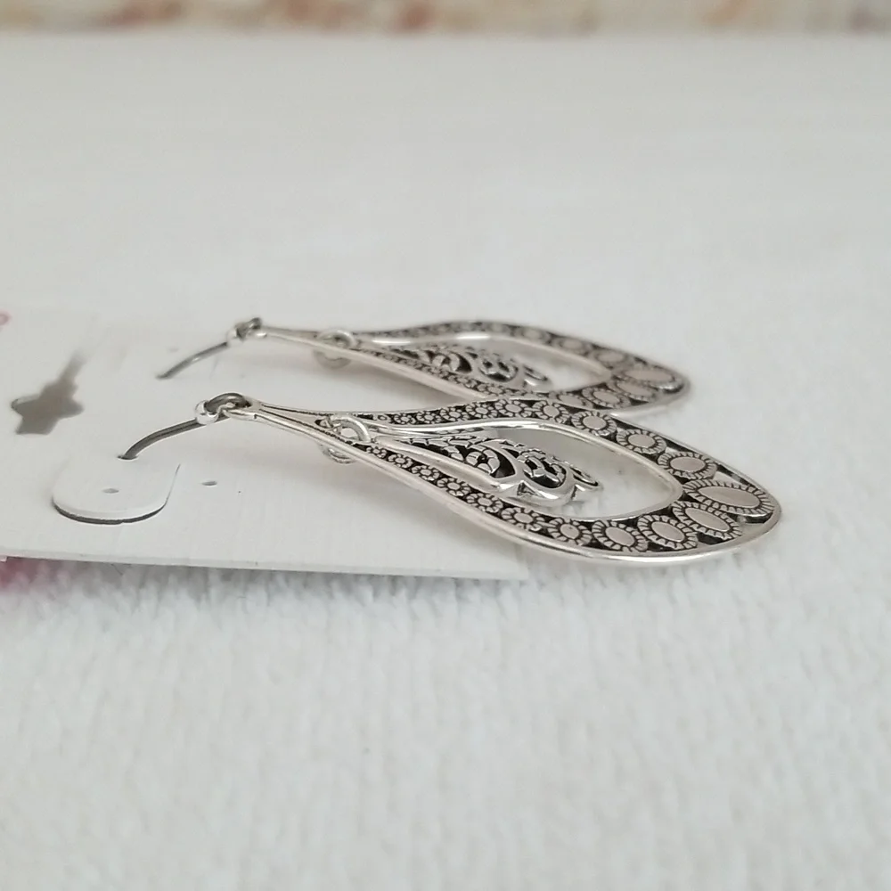 ❣️HP❣️ New Lucky Brand Oblong Earrings - Picture 3 of 6